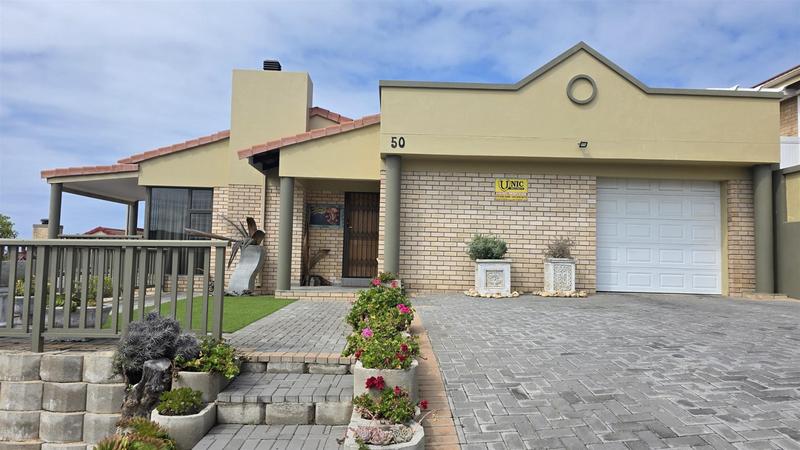 3 Bedroom Property for Sale in Seemeeu Park Western Cape